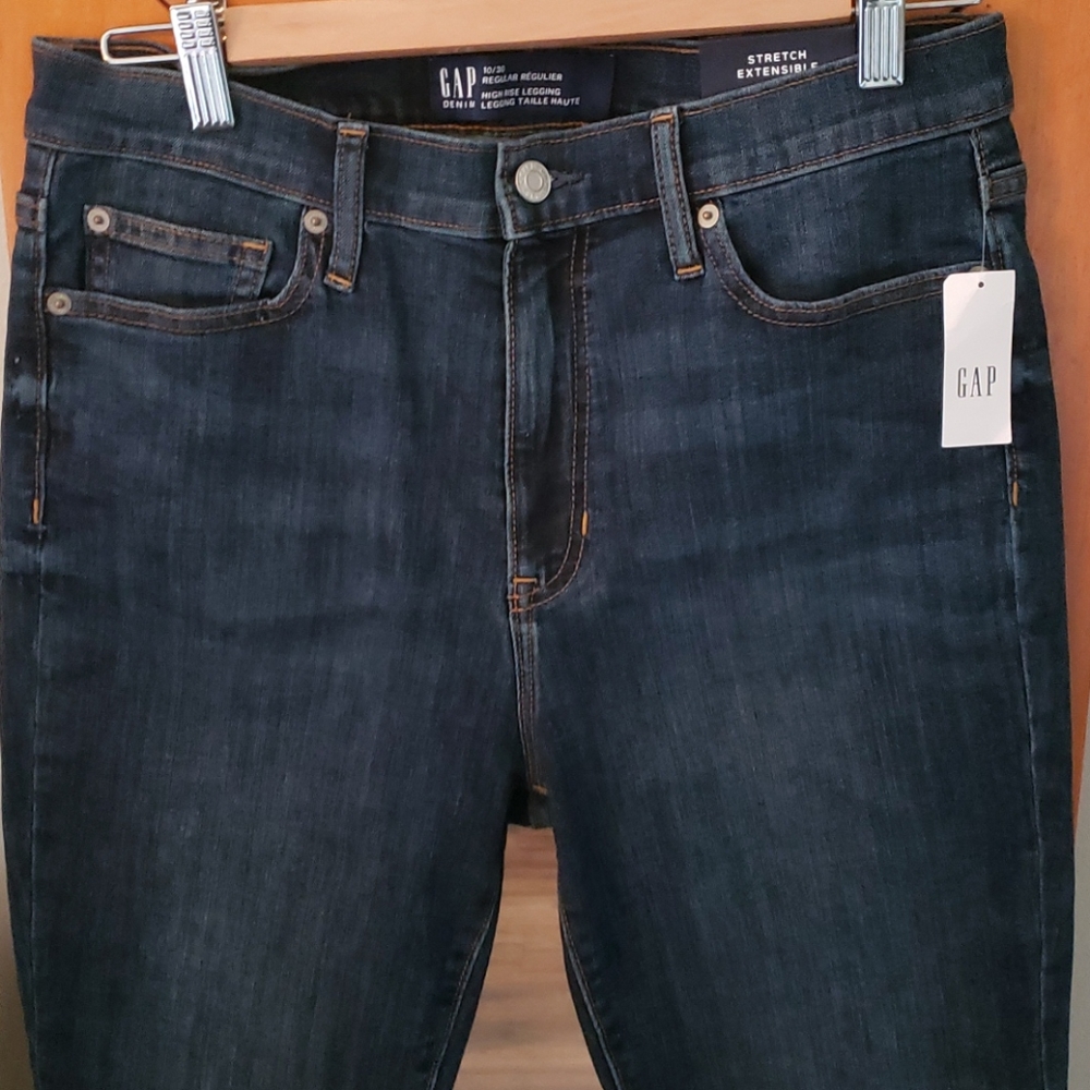 NWT GAP Dark Blue Jeans